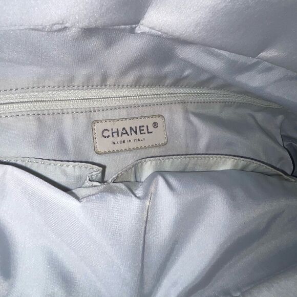 Authentic๐๏ธ Chanel Paris Biarritz MMโToteโShoulderโBag - Picture 12 of 15